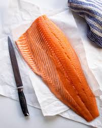 Salmon, Atlantic Salmon, Half Fillet +/-1.5kg, Norway